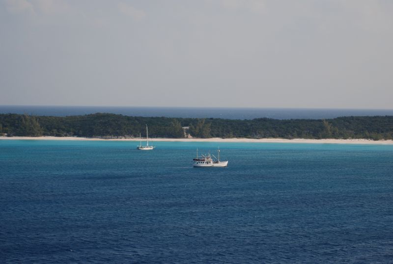 Half Moon Cay (Little San Salvador, Bahamas) - leaves me speechless for the most part